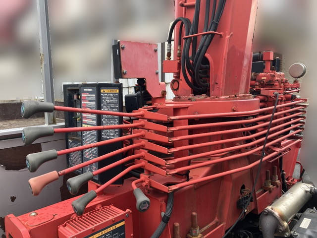 いすゞエルフクレーン6段小型（2t・3t）[写真12]