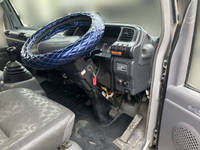 いすゞエルフクレーン6段小型（2t・3t）[写真32]