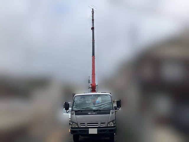 いすゞエルフクレーン6段小型（2t・3t）[写真05]