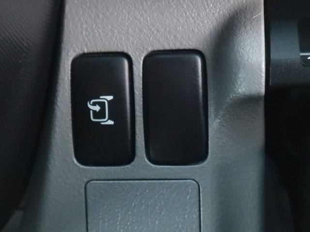 日野デュトロ平ボディ小型（2t・3t）[写真34]