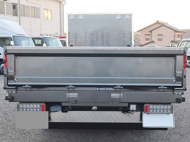日野デュトロ平ボディ小型（2t・3t）[写真04]