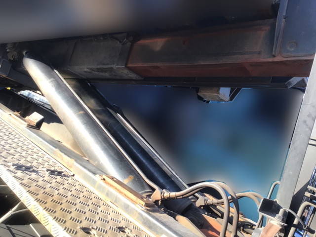 いすゞギガコンテナ専用車大型（10t）[写真05]