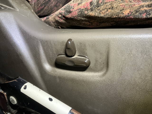 三菱スーパーグレートダンプ大型（10t）[写真36]