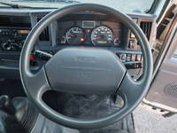 マツダタイタン平ボディ小型（2t・3t）[写真11]