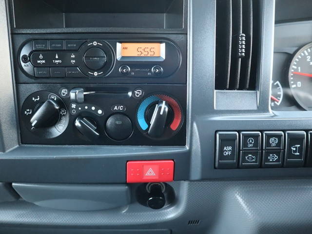 マツダタイタン平ボディ小型（2t・3t）[写真13]