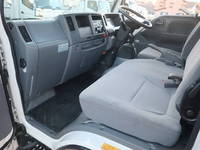 マツダタイタン平ボディ小型（2t・3t）[写真09]