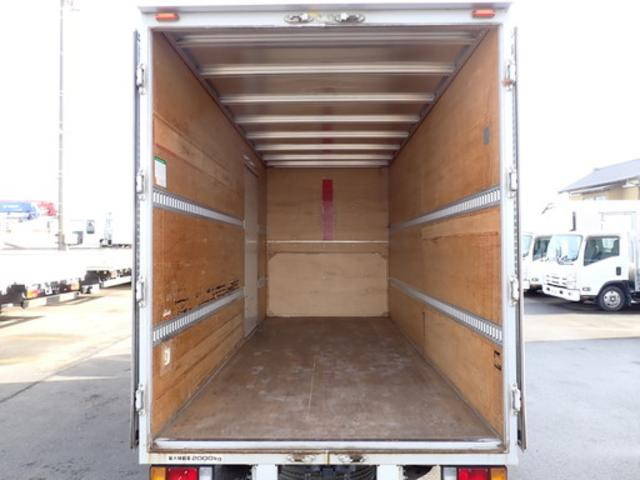 いすゞエルフアルミバン小型（2t・3t）[写真12]