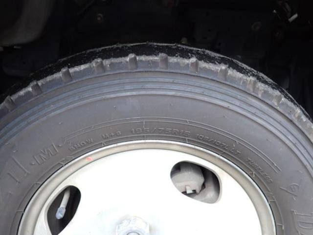 いすゞエルフアルミバン小型（2t・3t）[写真21]