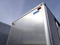 いすゞエルフアルミバン小型（2t・3t）[写真22]