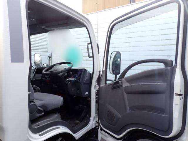 いすゞエルフアルミバン小型（2t・3t）[写真28]