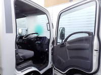 いすゞエルフアルミバン小型（2t・3t）[写真28]