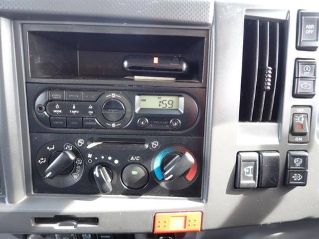 いすゞエルフアルミバン小型（2t・3t）[写真32]