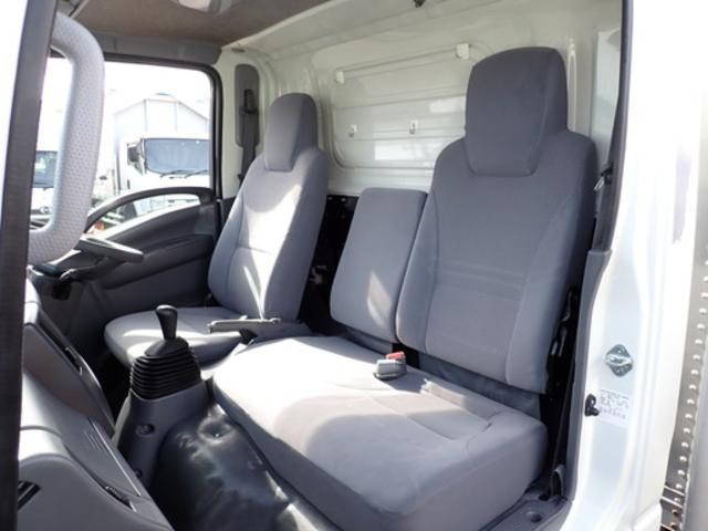 いすゞエルフアルミバン小型（2t・3t）[写真34]