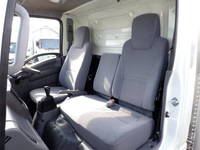 いすゞエルフアルミバン小型（2t・3t）[写真34]