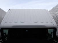 いすゞエルフアルミバン小型（2t・3t）[写真08]