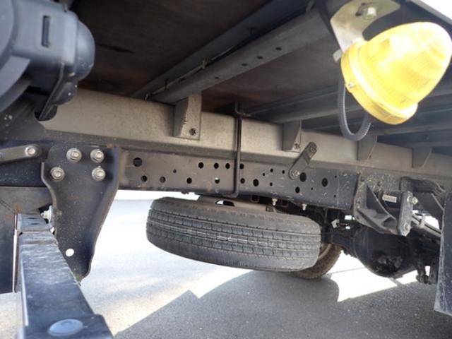 いすゞエルフアルミバン小型（2t・3t）[写真10]