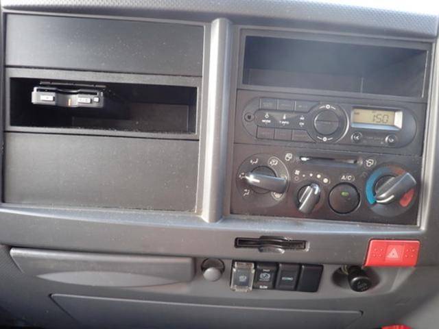 いすゞエルフアルミバン小型（2t・3t）[写真38]