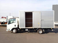 いすゞエルフアルミバン小型（2t・3t）[写真03]