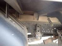 いすゞエルフアルミバン小型（2t・3t）[写真08]