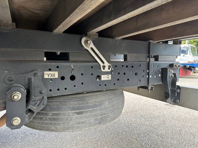 いすゞエルフクレーン4段小型（2t・3t）[写真21]