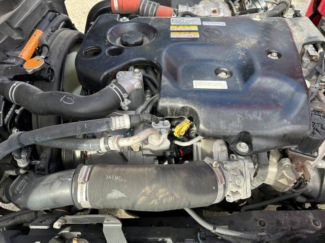 いすゞエルフクレーン4段小型（2t・3t）[写真32]