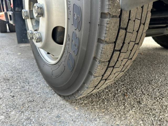 いすゞエルフクレーン4段小型（2t・3t）[写真35]