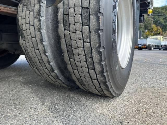 いすゞエルフクレーン4段小型（2t・3t）[写真38]