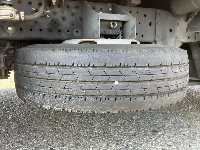 いすゞエルフアルミブロック小型（2t・3t）[写真19]