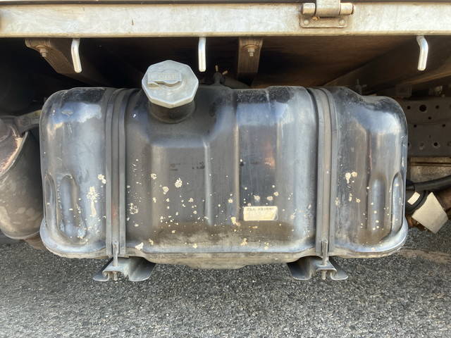 いすゞエルフアルミブロック小型（2t・3t）[写真20]