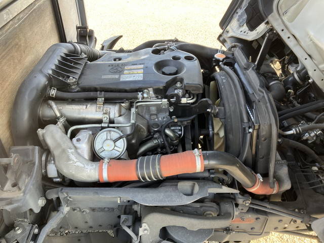 いすゞエルフアルミブロック小型（2t・3t）[写真26]