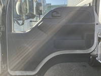 いすゞエルフアルミブロック小型（2t・3t）[写真29]