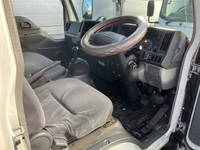 いすゞエルフアルミブロック小型（2t・3t）[写真34]