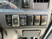 いすゞエルフアルミブロック小型（2t・3t）[写真37]