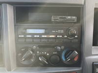 いすゞエルフアルミブロック小型（2t・3t）[写真39]