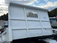 日野デュトロローダーダンプ小型（2t・3t）[写真12]