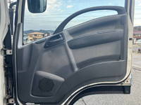 いすゞフォワードアルミウイング中型（4t）[写真29]