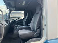 いすゞフォワードアルミウイング中型（4t）[写真30]