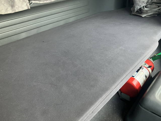 いすゞフォワードアルミウイング中型（4t）[写真33]