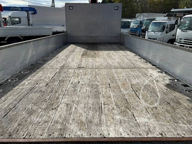 いすゞフォワードクレーン6段中型（4t）[写真12]