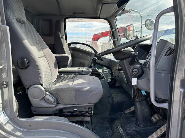 いすゞフォワードクレーン6段中型（4t）[写真23]