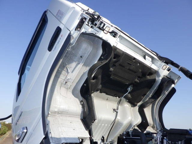 三菱ふそうキャンターセーフティローダー小型（2t・3t）[写真12]