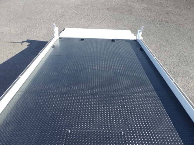 三菱ふそうキャンターセーフティローダー小型（2t・3t）[写真14]