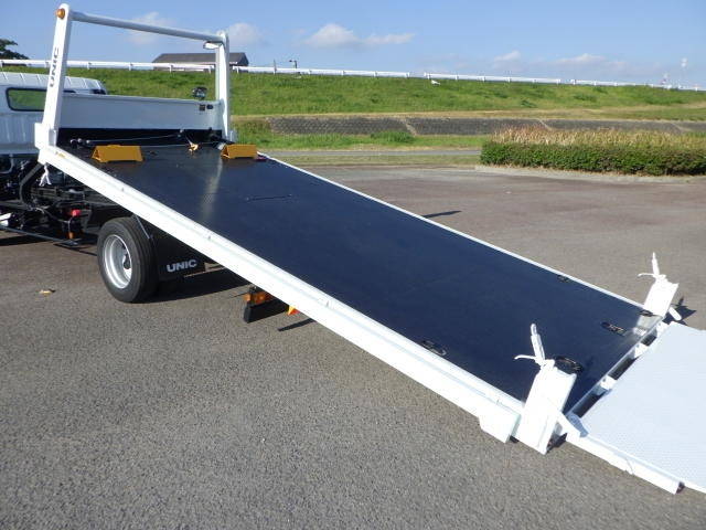 三菱ふそうキャンターセーフティローダー小型（2t・3t）[写真16]