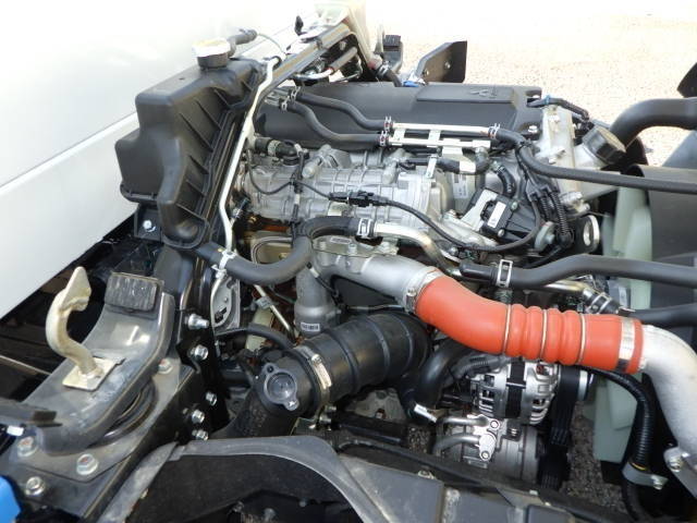 三菱ふそうキャンターセーフティローダー小型（2t・3t）[写真08]