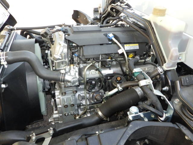 三菱ふそうキャンターセーフティローダー小型（2t・3t）[写真09]