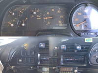 いすゞギガダンプ大型（10t）[写真33]