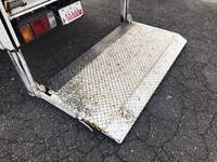 いすゞエルフ平ボディ小型（2t・3t）[写真18]