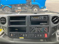 トヨタダイナアルミウイング小型（2t・3t）[写真31]