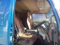 三菱ふそうファイターアルミウイング中型（4t）[写真28]