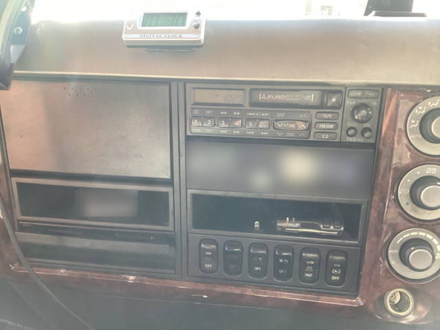 三菱ふそうファイターアルミウイング中型（4t）[写真34]